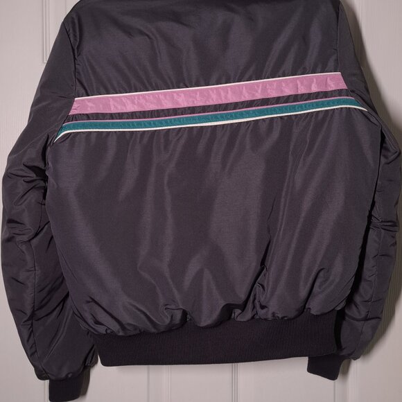 VINTAGE Gerry USED Women's Down Puffer Jacket (ML, Gray, Made In USA, Skiing) PM - Picture 9 of 9